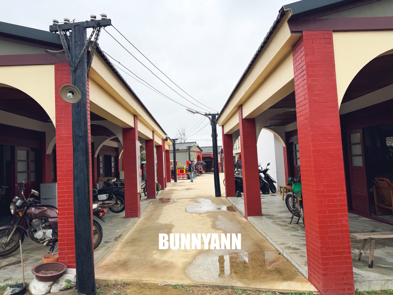 苗栗新景點！百變影城文創園區，穿越時空拍美照，還有卡丁車與蒸汽小火車玩到瘋！