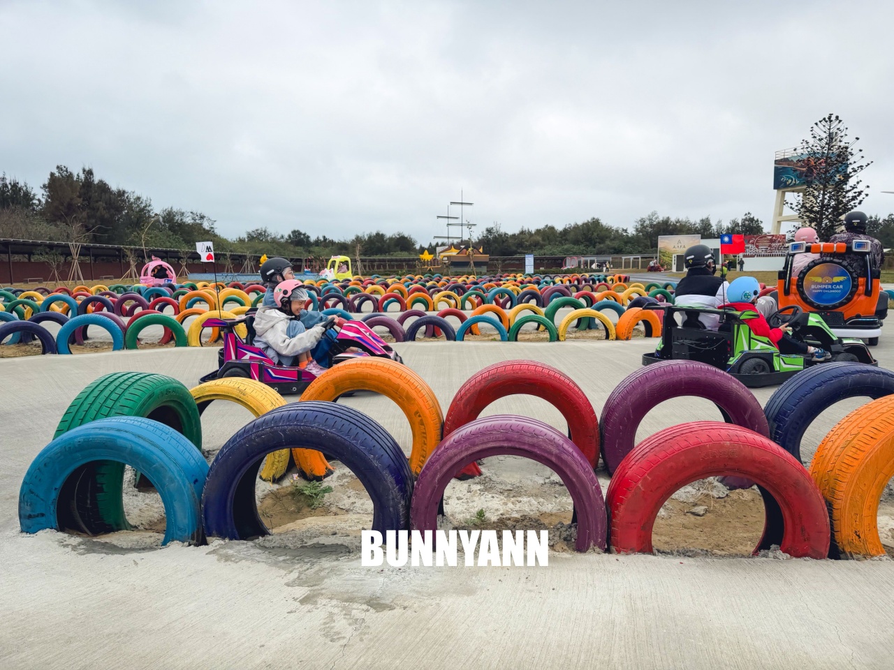 苗栗新景點！百變影城文創園區，穿越時空拍美照，還有卡丁車與蒸汽小火車玩到瘋！
