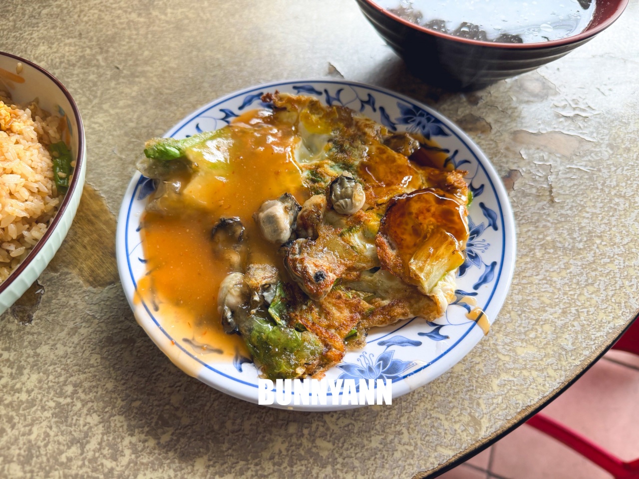 基隆「遠東蚵仔煎」在地人私藏名單,蚵仔大顆又鮮甜,蝦仁炒飯竟然也是隱藏版必點! 基隆「遠東蚵仔煎」在地人私藏名單,蚵仔大顆又鮮甜,蝦仁炒飯竟然也是隱藏版必點!