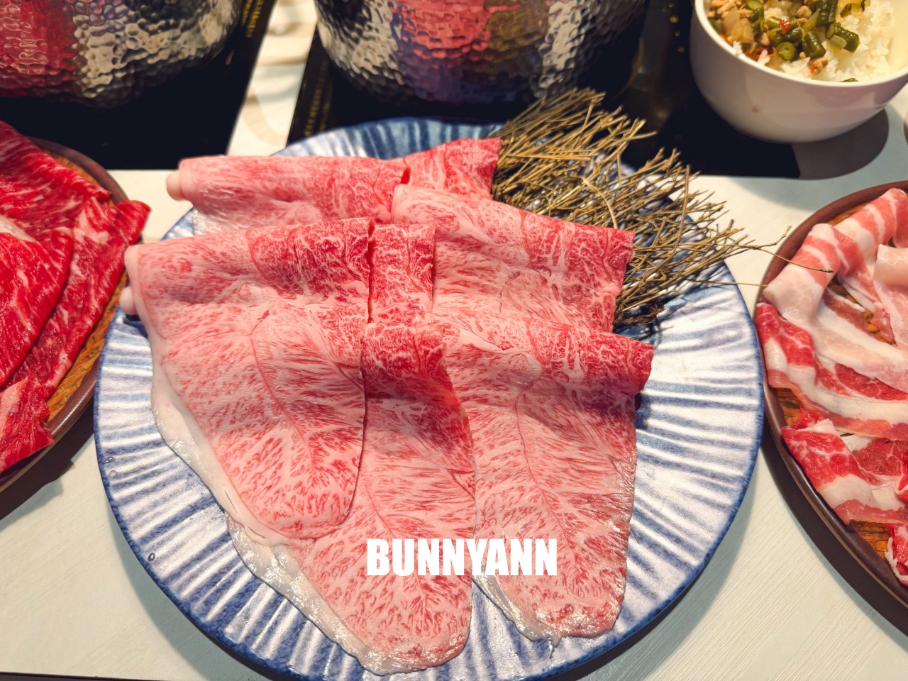 土城火鍋【鍋泰暖南洋火鍋】MAMA麵、泰奶無限暢飲，還有豐盛蔬菜吧吃到飽，讓人一吃再吃