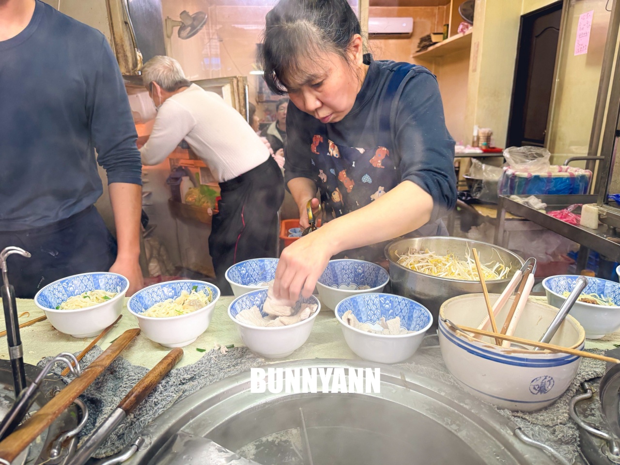 台北美食推薦「三重必吃阿田麵」，傳承數十年的全套麵，隱藏在赤峰街的古早好滋味！