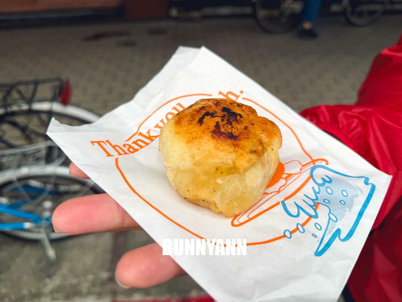 台北【青島豆漿店】杭州南路排隊早餐，必點焦香肉餅與韭菜盒(菜單)