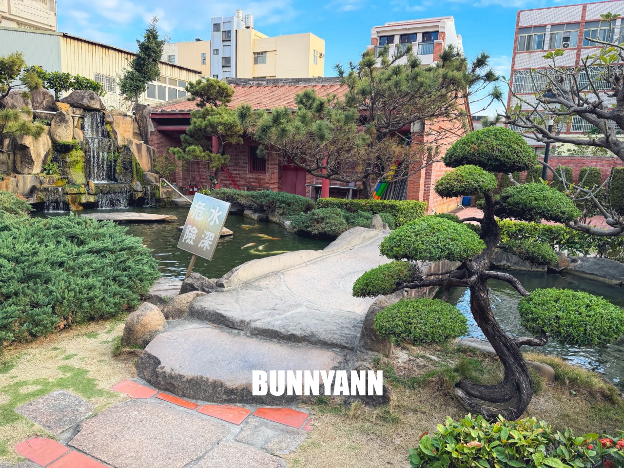 彰化「鹿港龍山寺」國定一級古蹟美如畫，最強八卦藻井必拍，洗滌心靈的文化饗宴！