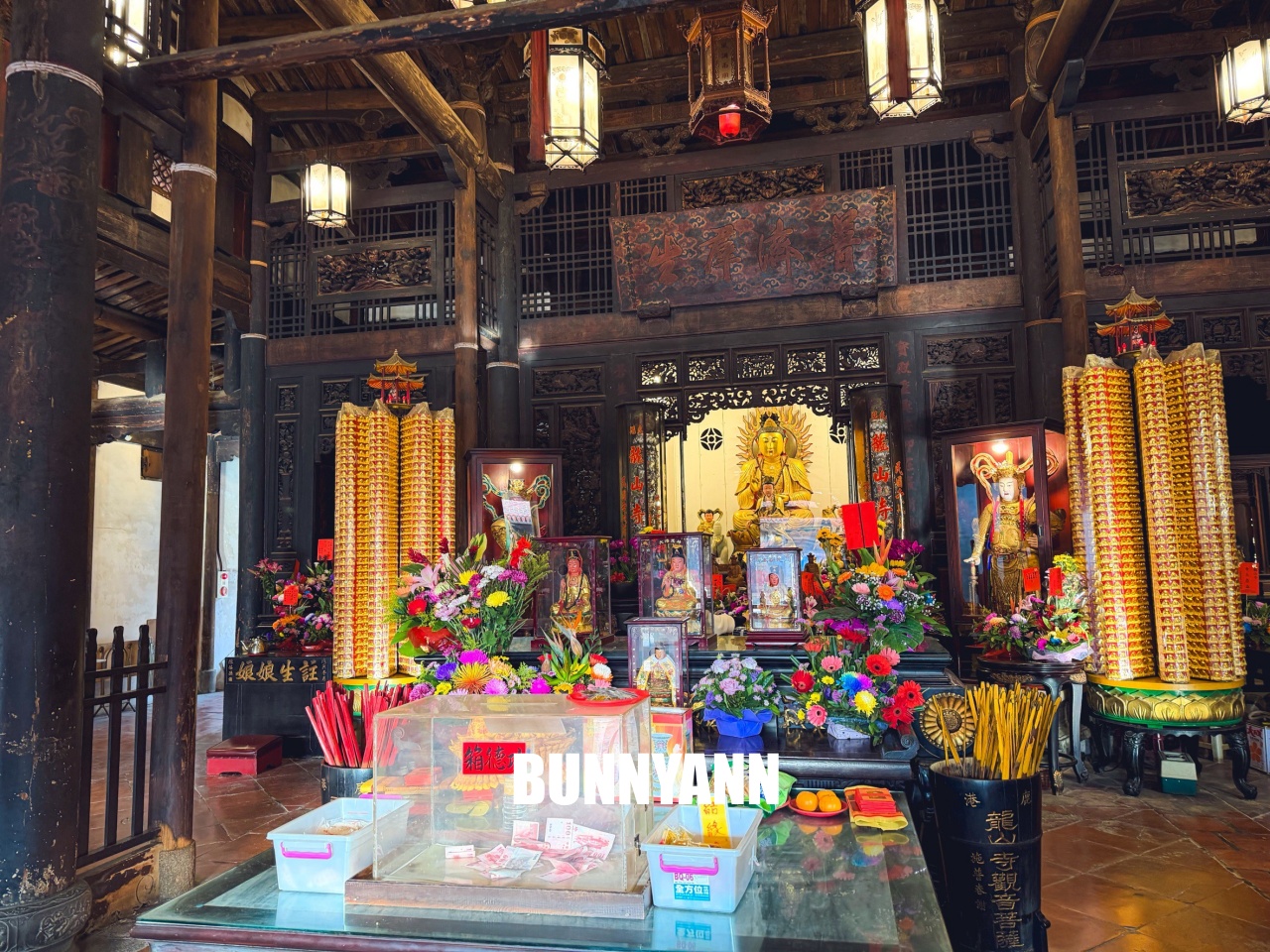 彰化「鹿港龍山寺」國定一級古蹟美如畫，最強八卦藻井必拍，洗滌心靈的文化饗宴！