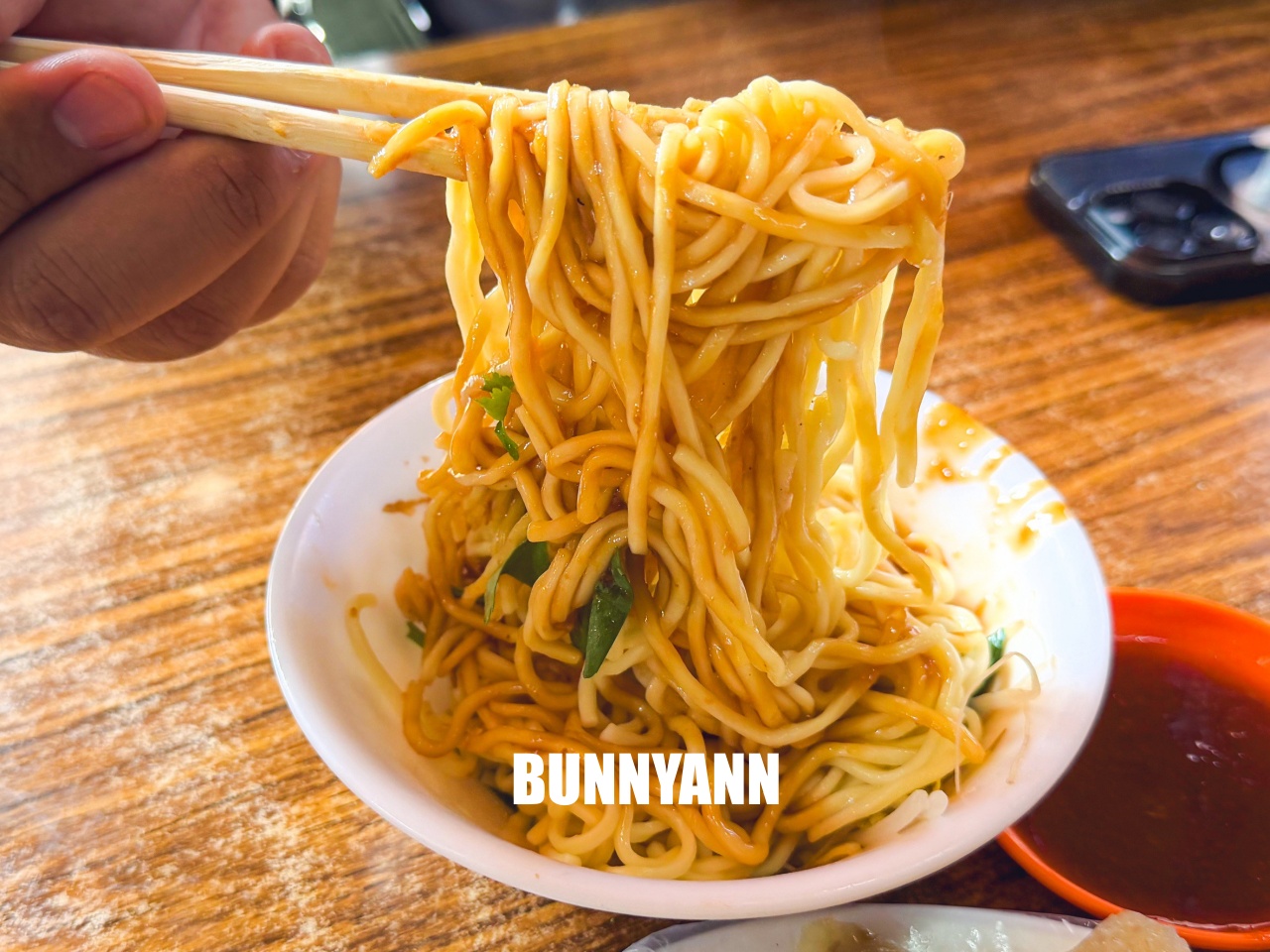 三重最強早午餐!「麗紅米粉湯」大同南路市場隱藏版,滿滿一桌黑白切與Q彈糯米腸CP值超高! 三重最強早午餐!「麗紅米粉湯」大同南路市場隱藏版,滿滿一桌黑白切與Q彈糯米腸CP值超高!