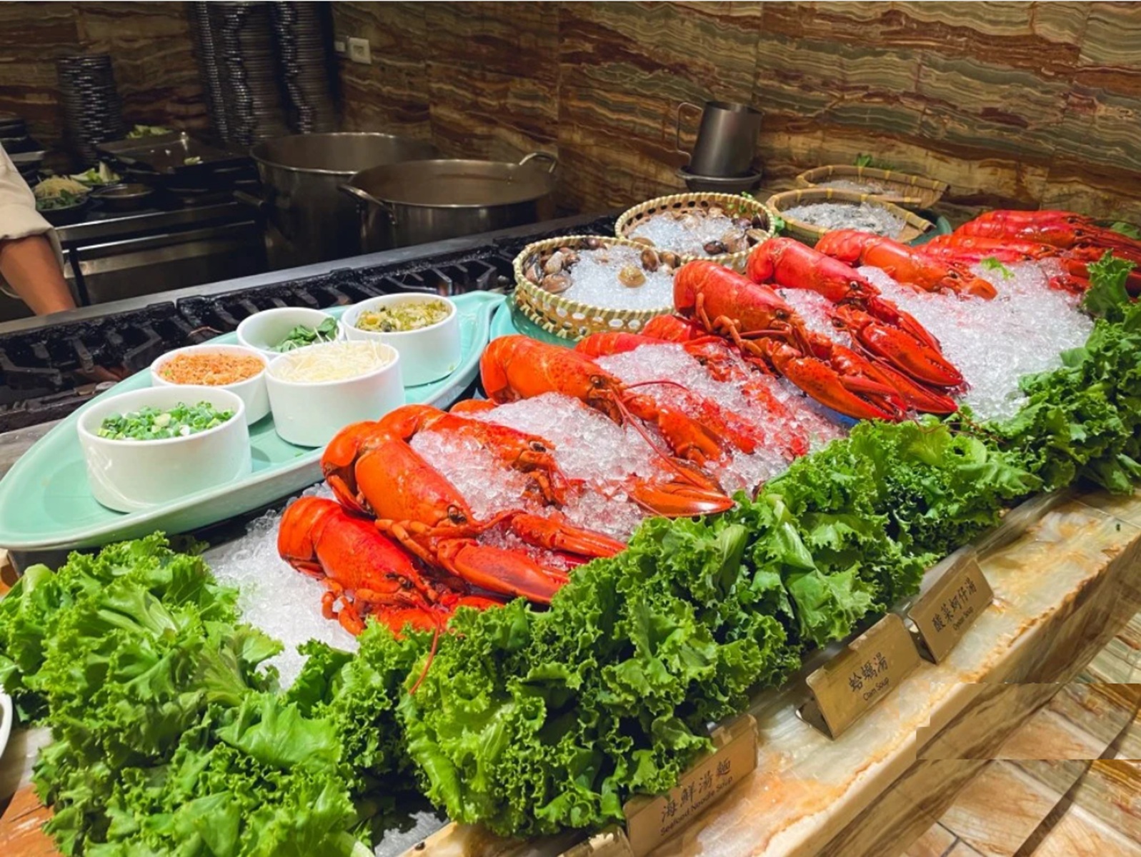 林酒店森林百匯