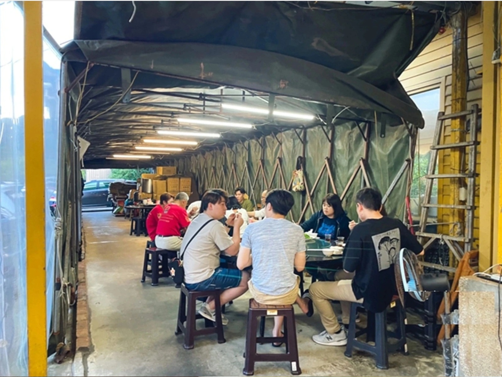 金山萬里甕大王甕仔雞