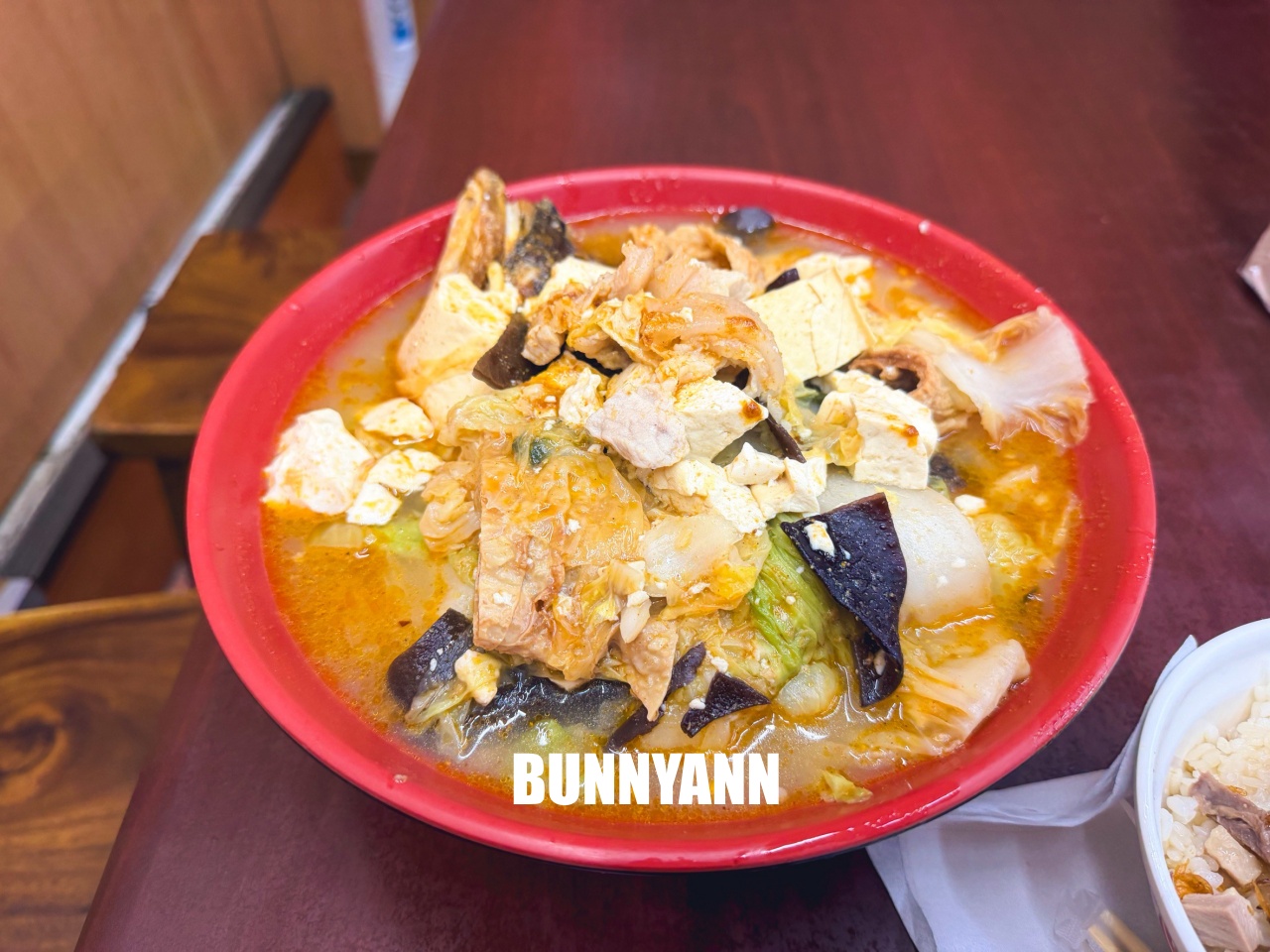 必吃北門沙鍋魚頭！在地人狂推內行懂點沙鍋菜加魚肉，只要110元就超滿足