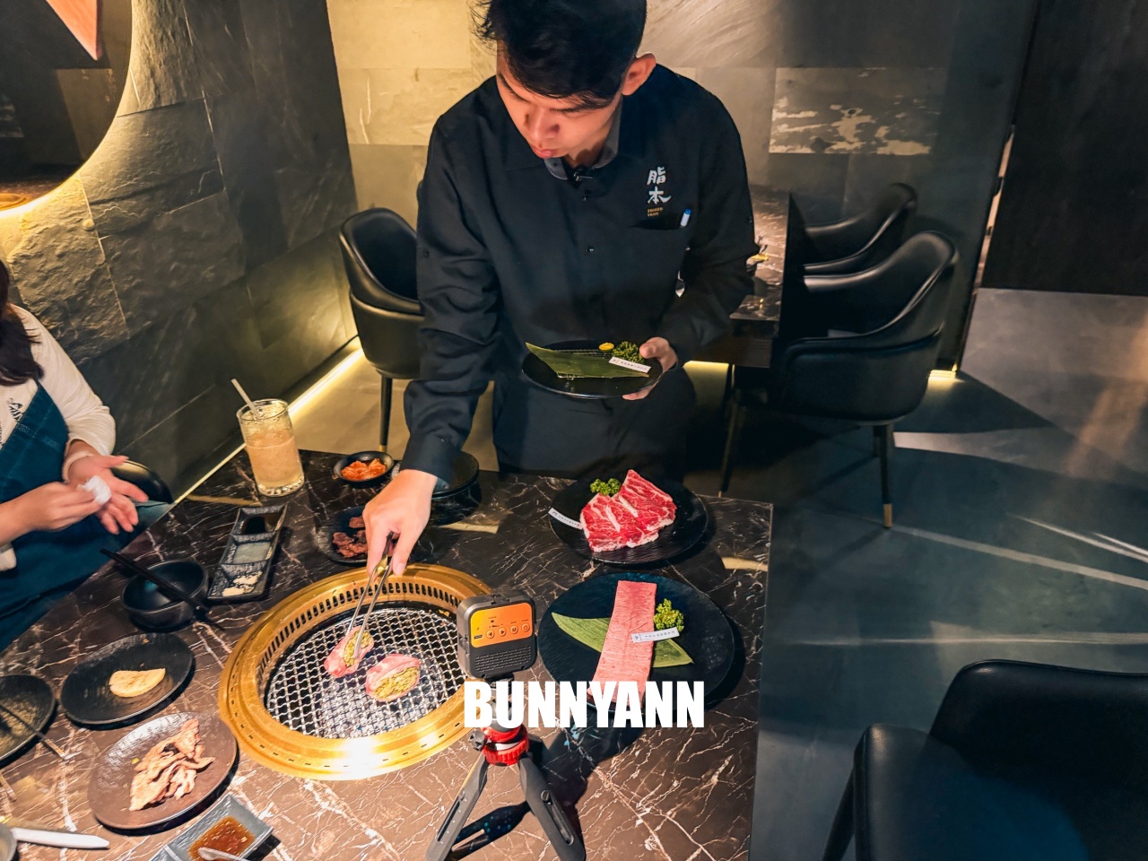 台中北屯最強燒肉！【脂本燒肉北屯店】極上日本A5和牛，絕美星空裝潢CP值超高