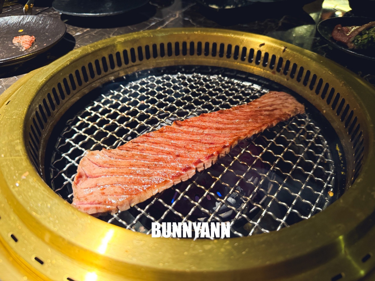 台中北屯最強燒肉！【脂本燒肉北屯店】極上日本A5和牛，絕美星空裝潢CP值超高