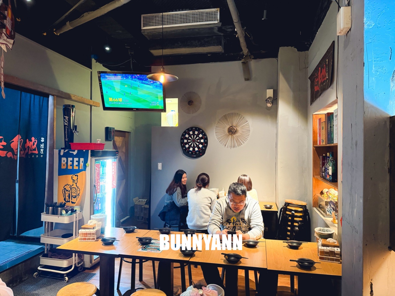 士林最強宵夜！柒息地串燒居酒屋，銅板價秘醬串燒配剝皮辣椒雞湯，必吃推薦！