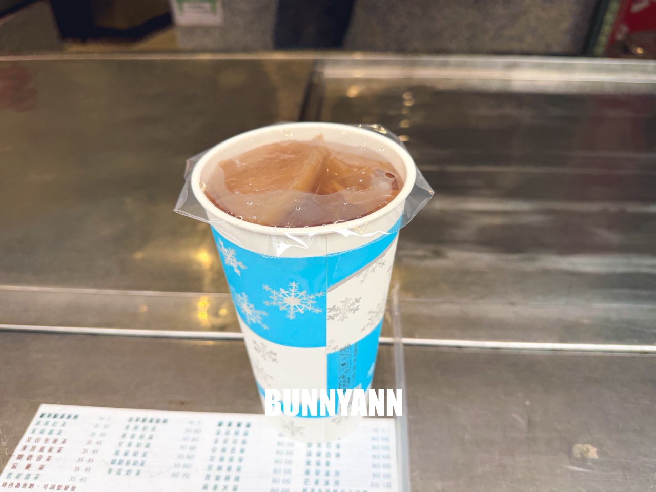 知道的人很少,卻是冬瓜茶店家,點個一杯從下午喝到晚上,現榨果汁也是招牌 知道的人很少,卻是冬瓜茶店家,點個一杯從下午喝到晚上,現榨果汁也是招牌