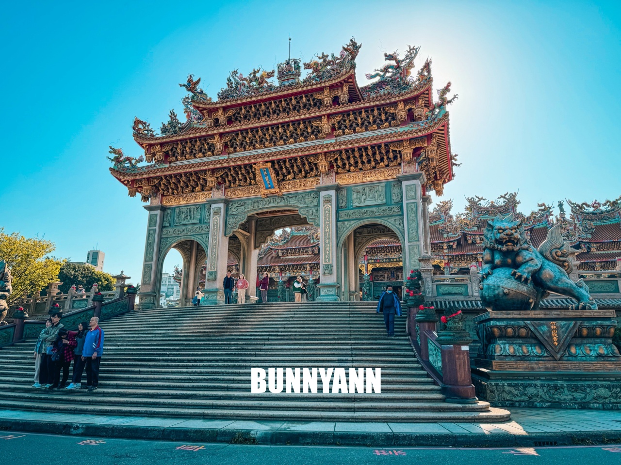 林口竹林山觀音寺，超美江南風庭園與氣派廟宇，祈福賞花一日遊推薦！