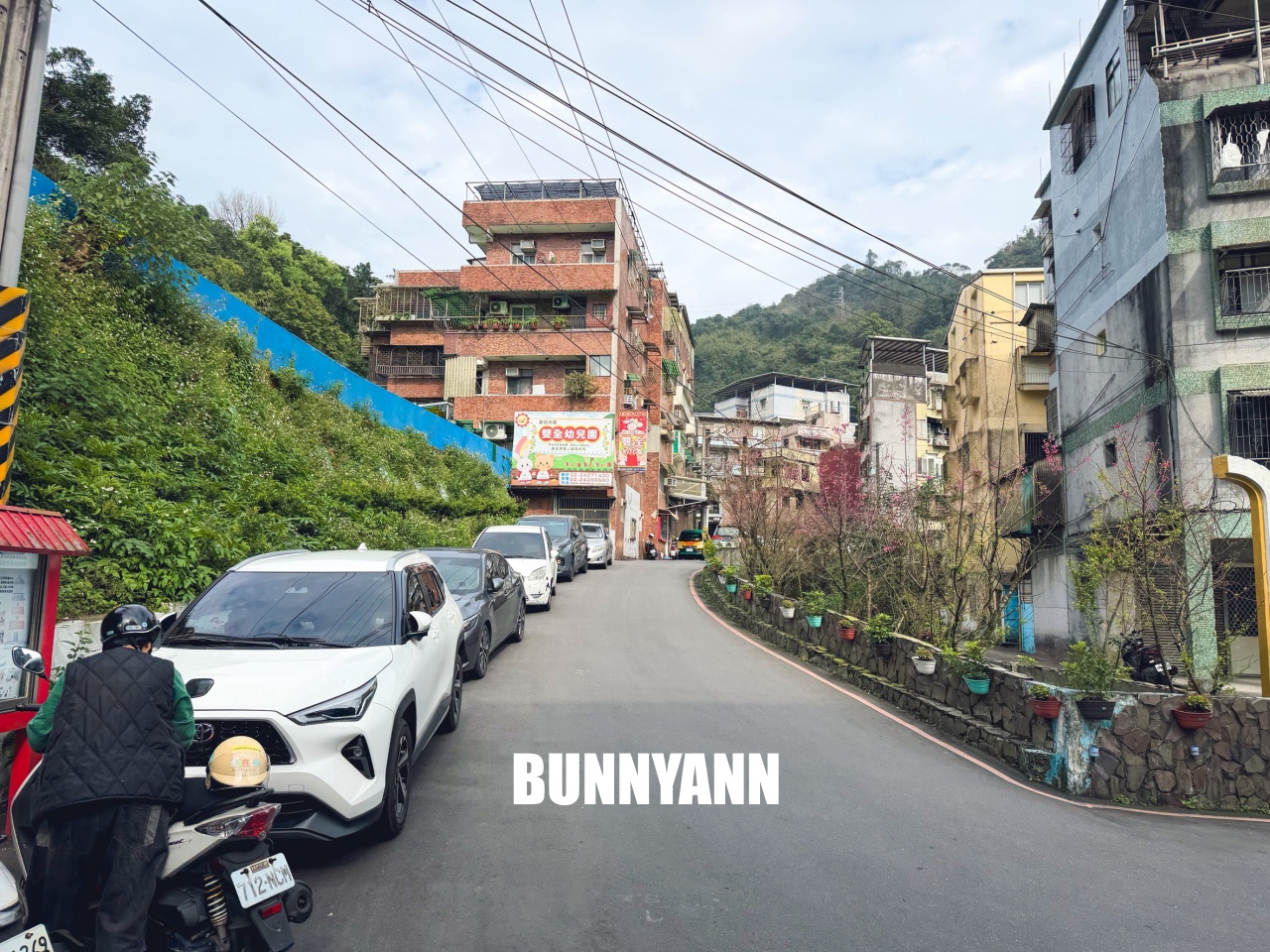 在地人激推!南榮路「許存睿豬灶麵線羹」一天只賣兩小時的超狂排隊神級小吃! 在地人激推!南榮路「許存睿豬灶麵線羹」一天只賣兩小時的超狂排隊神級小吃!