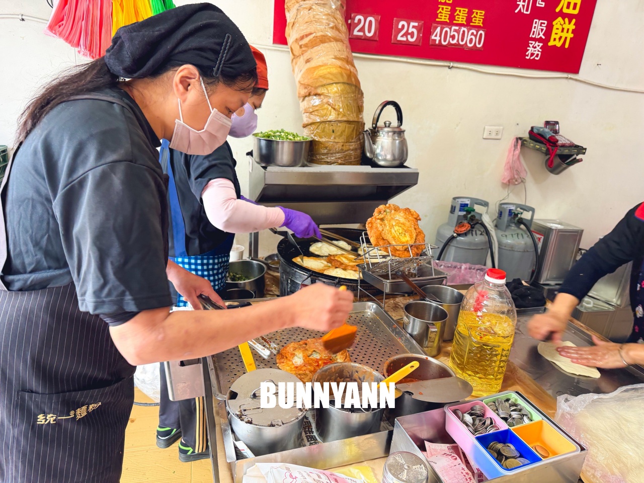 頭城阿嬤蔥油餅，在地人激推的超銷魂酥脆爆蔥大餅，CP值超高必吃！