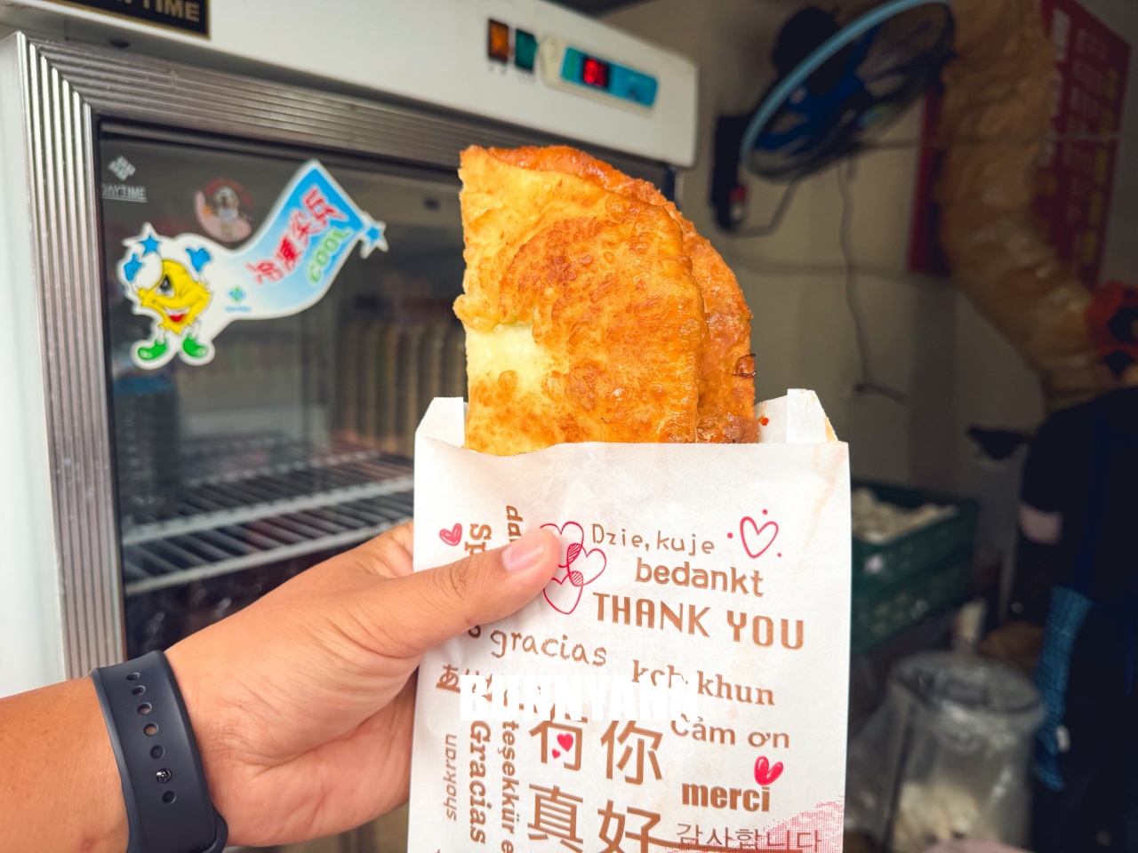 頭城阿嬤蔥油餅，在地人激推的超銷魂酥脆爆蔥大餅，CP值超高必吃！