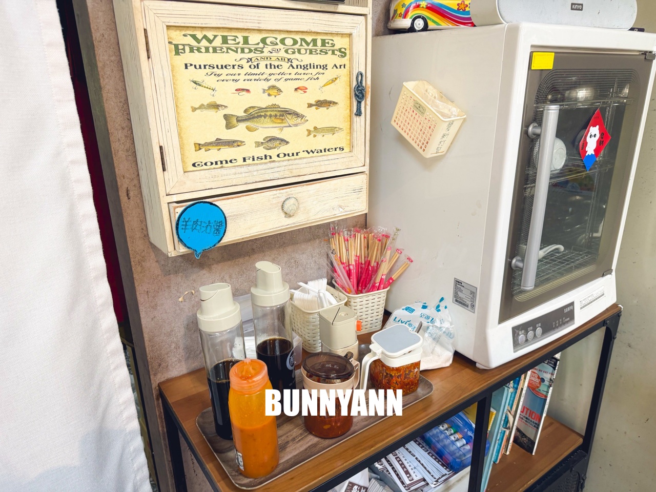 知道的人很少,卻是羊肉湯店,滷肉飯配清燉羊排湯是招牌 知道的人很少,卻是羊肉湯店,滷肉飯配清燉羊排湯是招牌