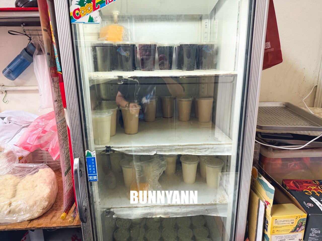 住附近都不一定吃過，就是飯糰店家，點個一份飽到隔天，豆漿也是招牌