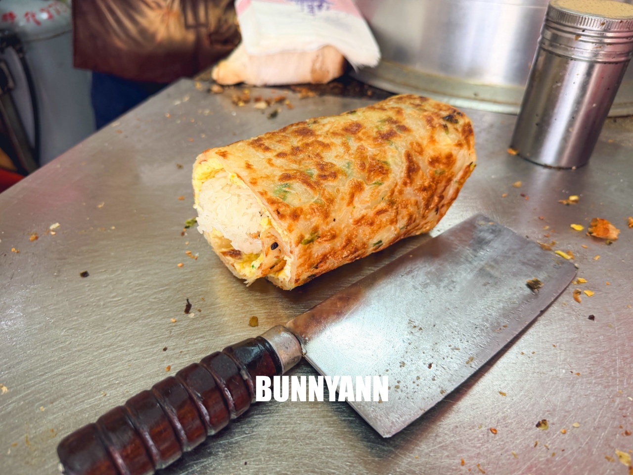 住附近都不一定吃過，就是飯糰店家，點個一份飽到隔天，豆漿也是招牌