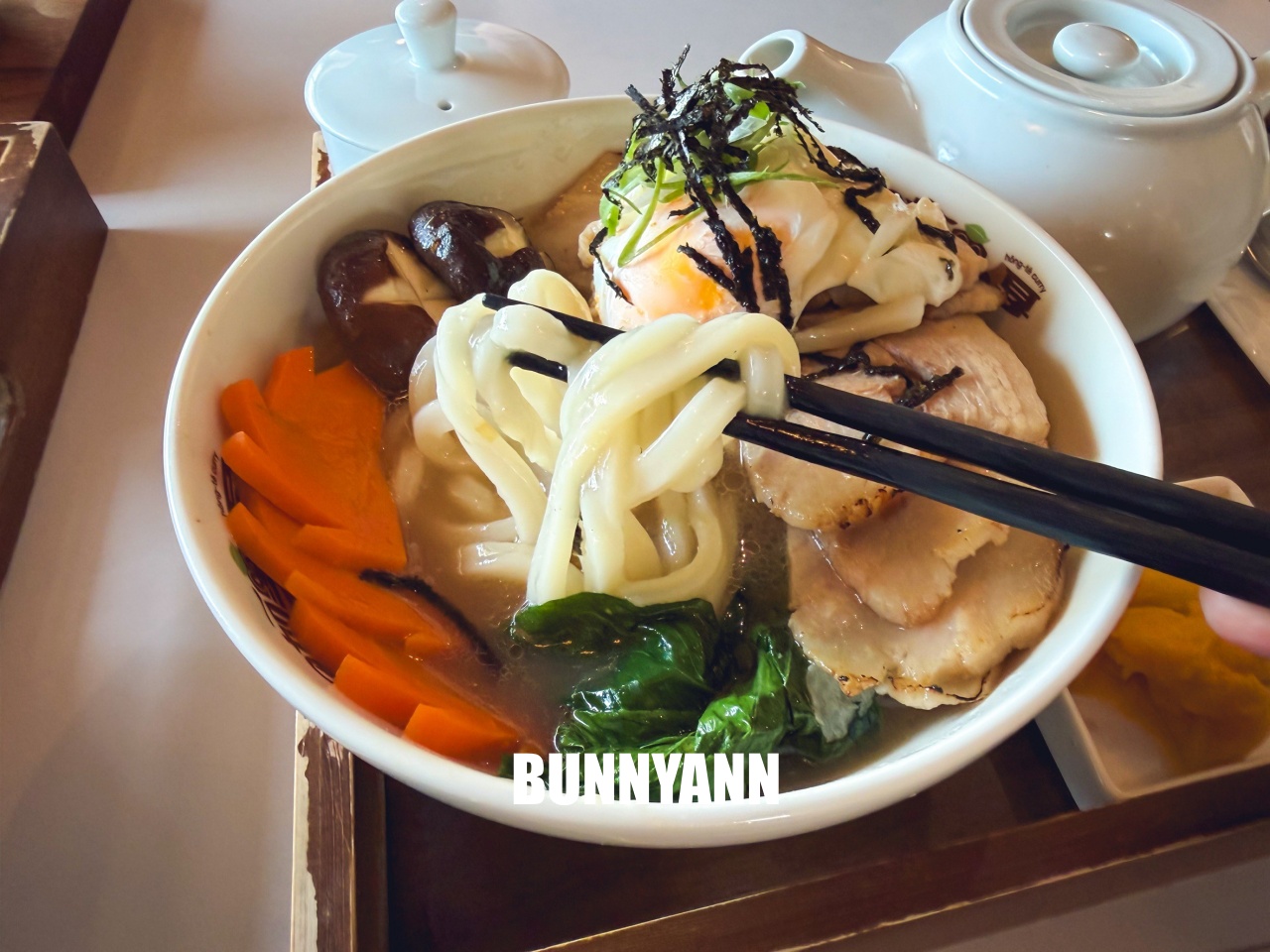 臺中必吃創意美食！咖哩厚台灣茶咖哩香氣逼人，還有超萌兒童餐，全家人都愛！