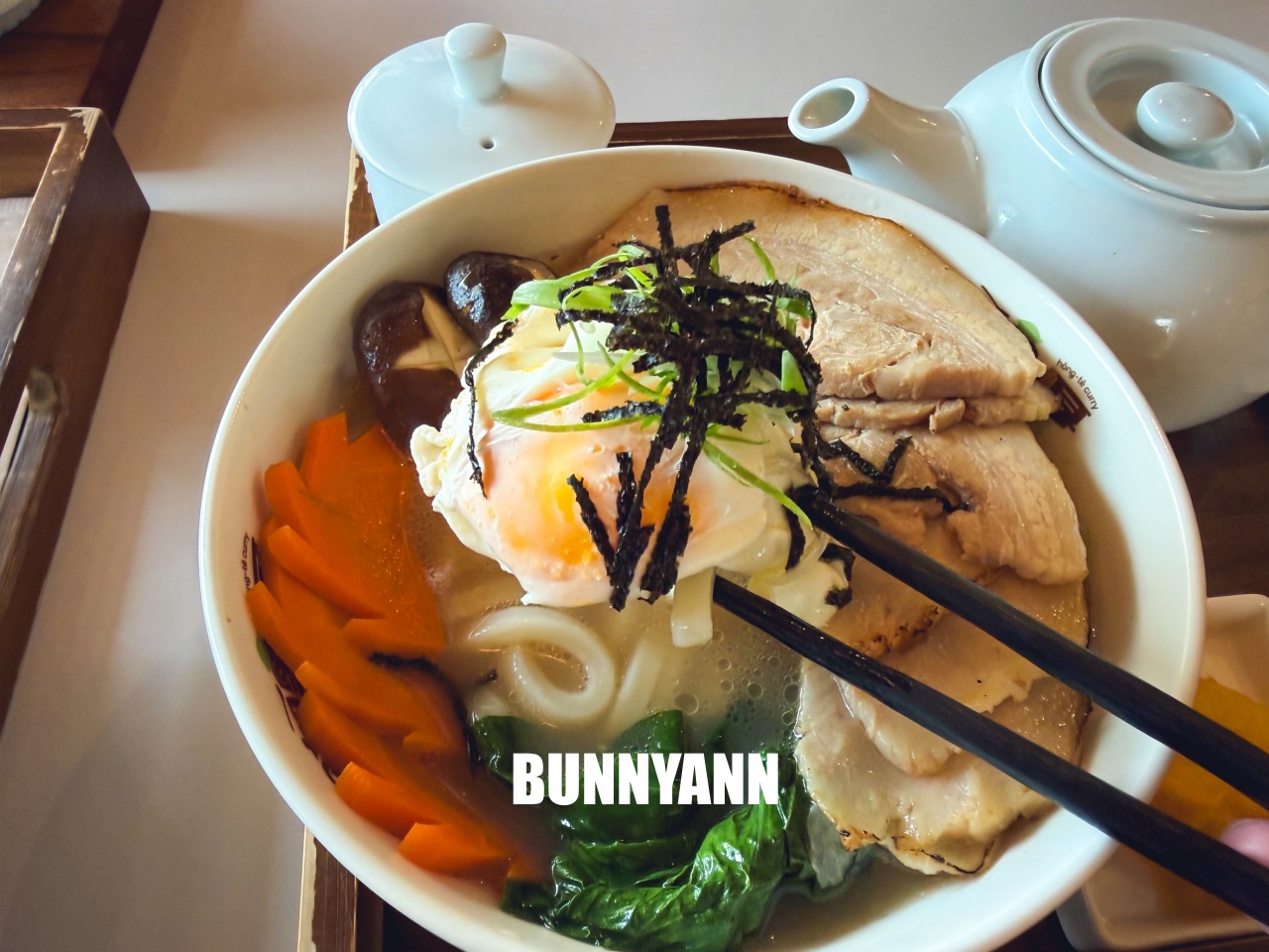 臺中必吃創意美食！咖哩厚台灣茶咖哩香氣逼人，還有超萌兒童餐，全家人都愛！