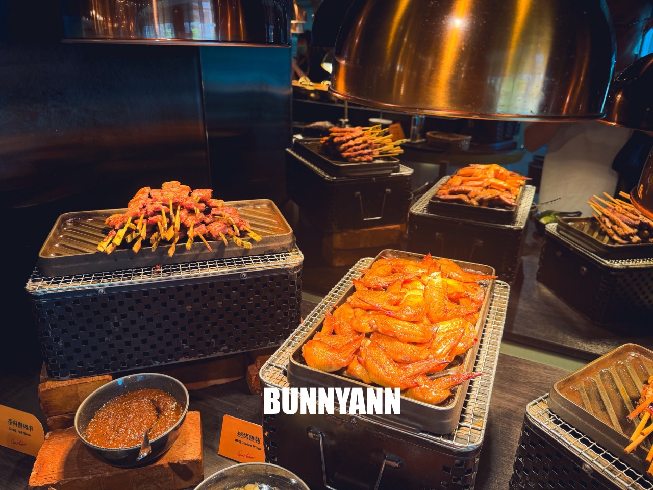 大直最強泰式料理吃到飽！泰市場大直英迪格店，北海道蟹、牛排無限爽吃！