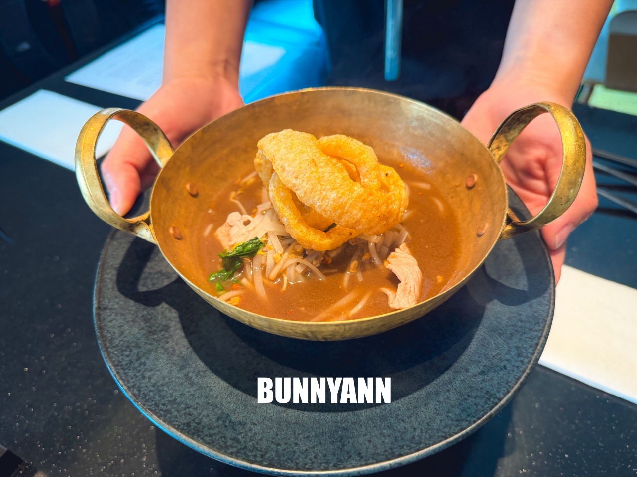 大直最強泰式料理吃到飽！泰市場大直英迪格店，北海道蟹、牛排無限爽吃！