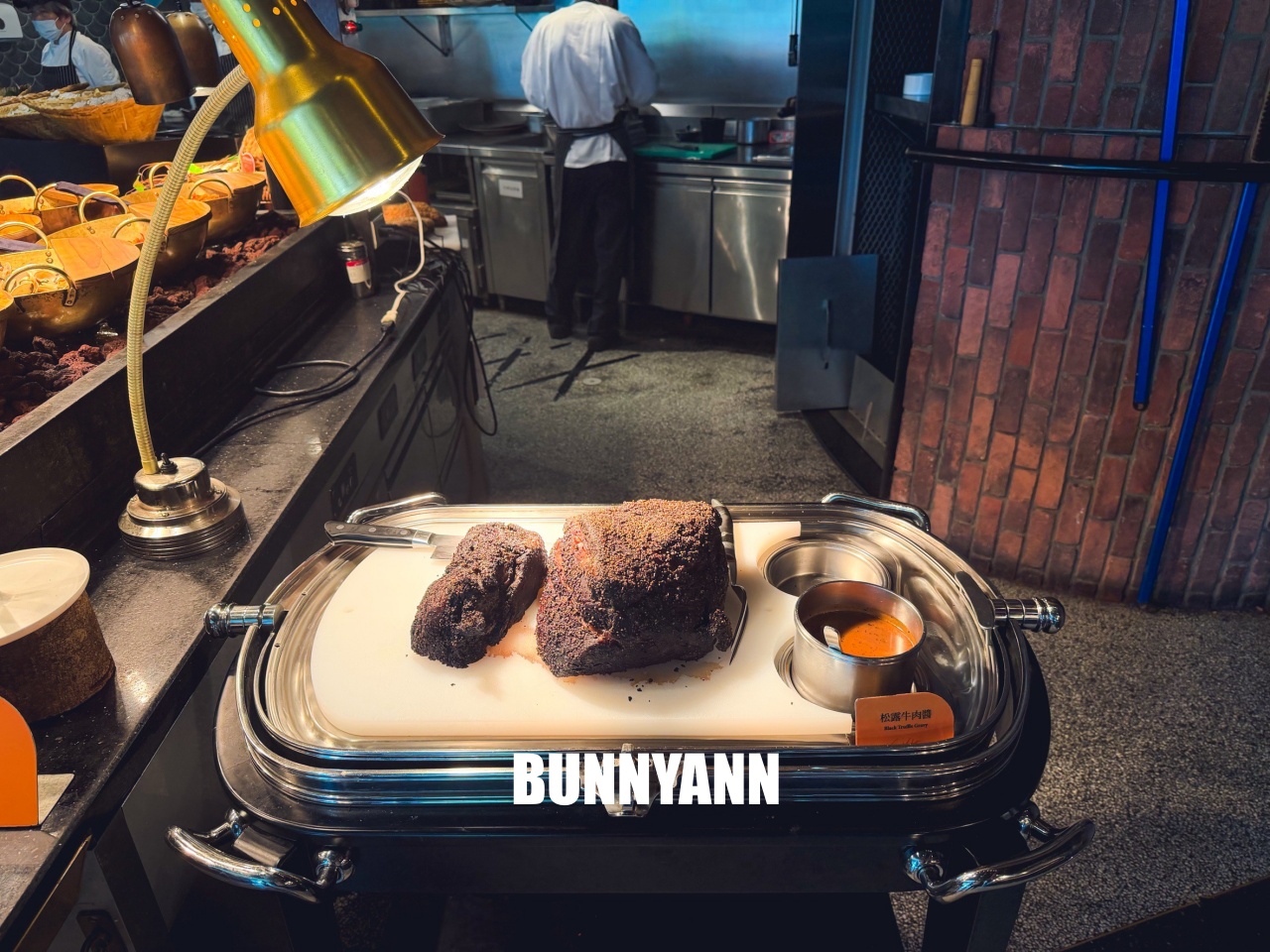 大直最強泰式料理吃到飽！泰市場大直英迪格店，北海道蟹、牛排無限爽吃！