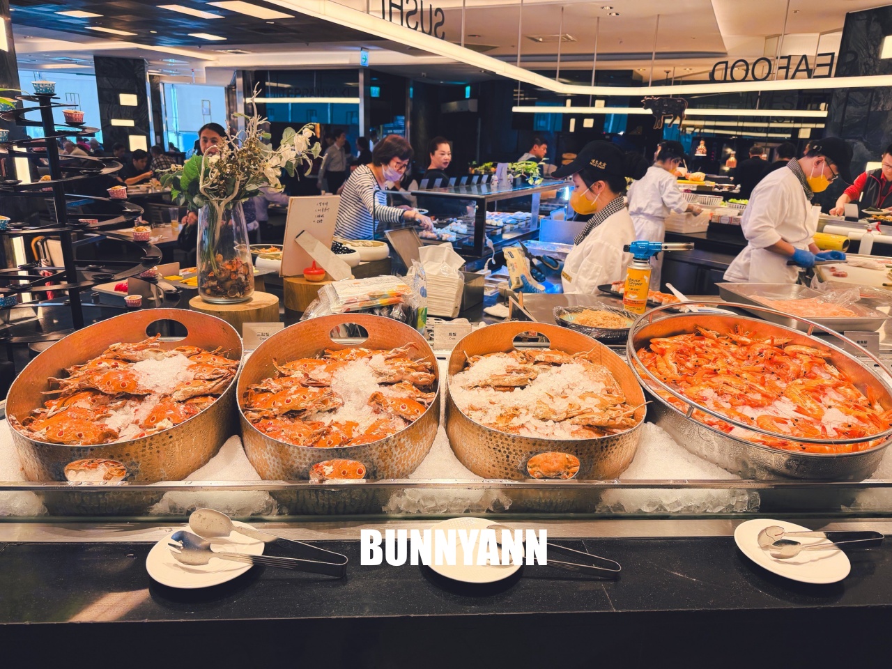 台北【漢來海港餐廳天母店】百道料理吃到飽餐廳，海鮮和熱炒每樣都好吃