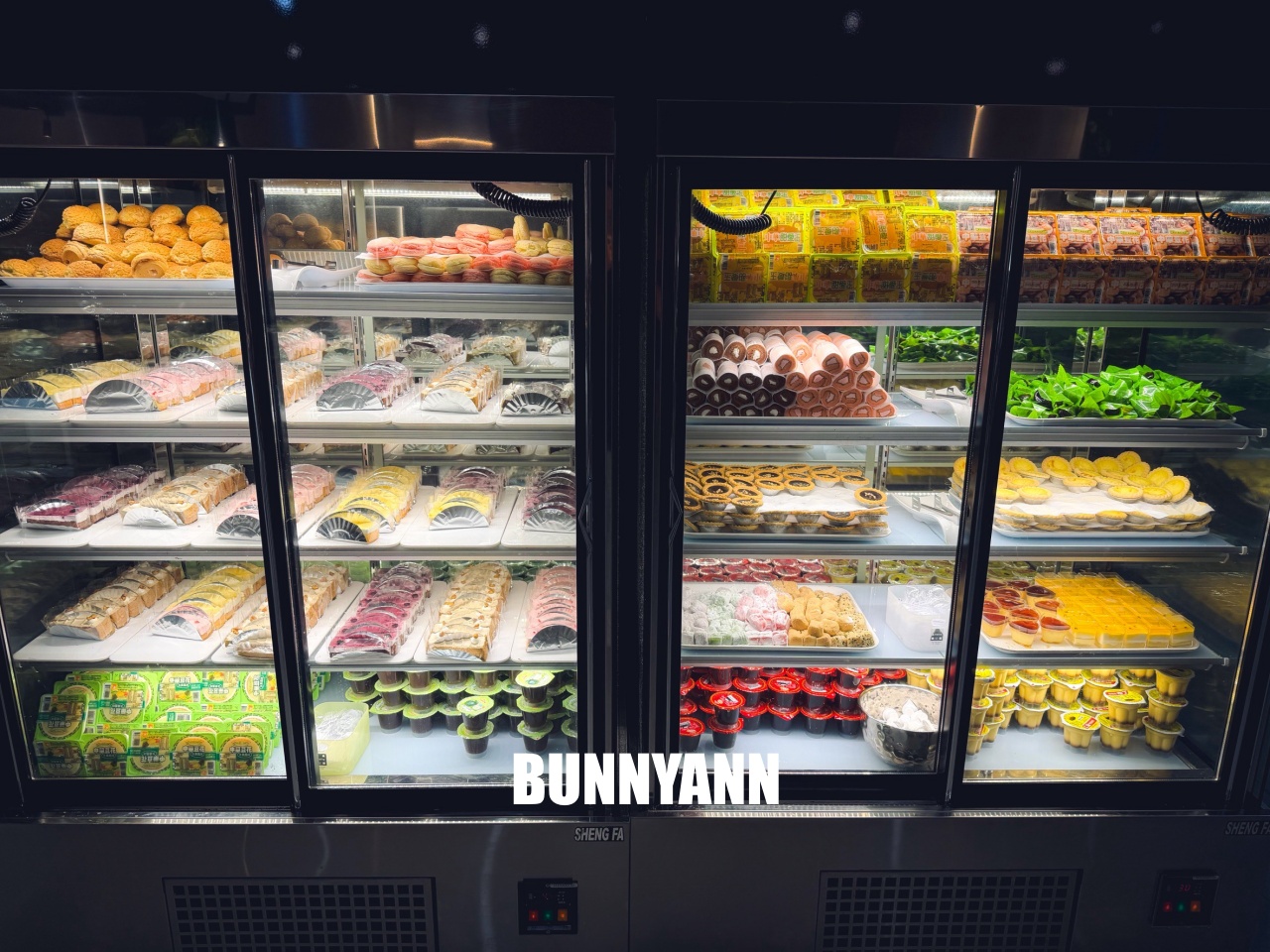 還很多人沒吃過！是熱菜吃到飽店家，最低消費390吃超飽，百種餐點是招牌主打