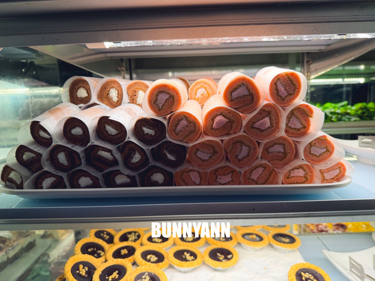 還很多人沒吃過！是熱菜吃到飽店家，最低消費390吃超飽，百種餐點是招牌主打