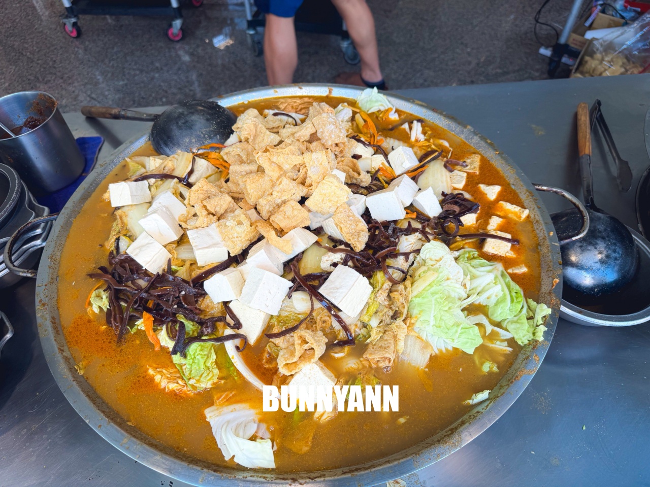 必吃霸王沙鍋魚頭！在地人狂推內行懂點沙鍋菜加魚肉，只要120元就超滿足