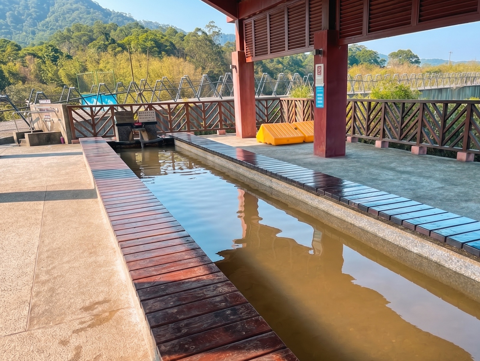 大鵬足湯公園