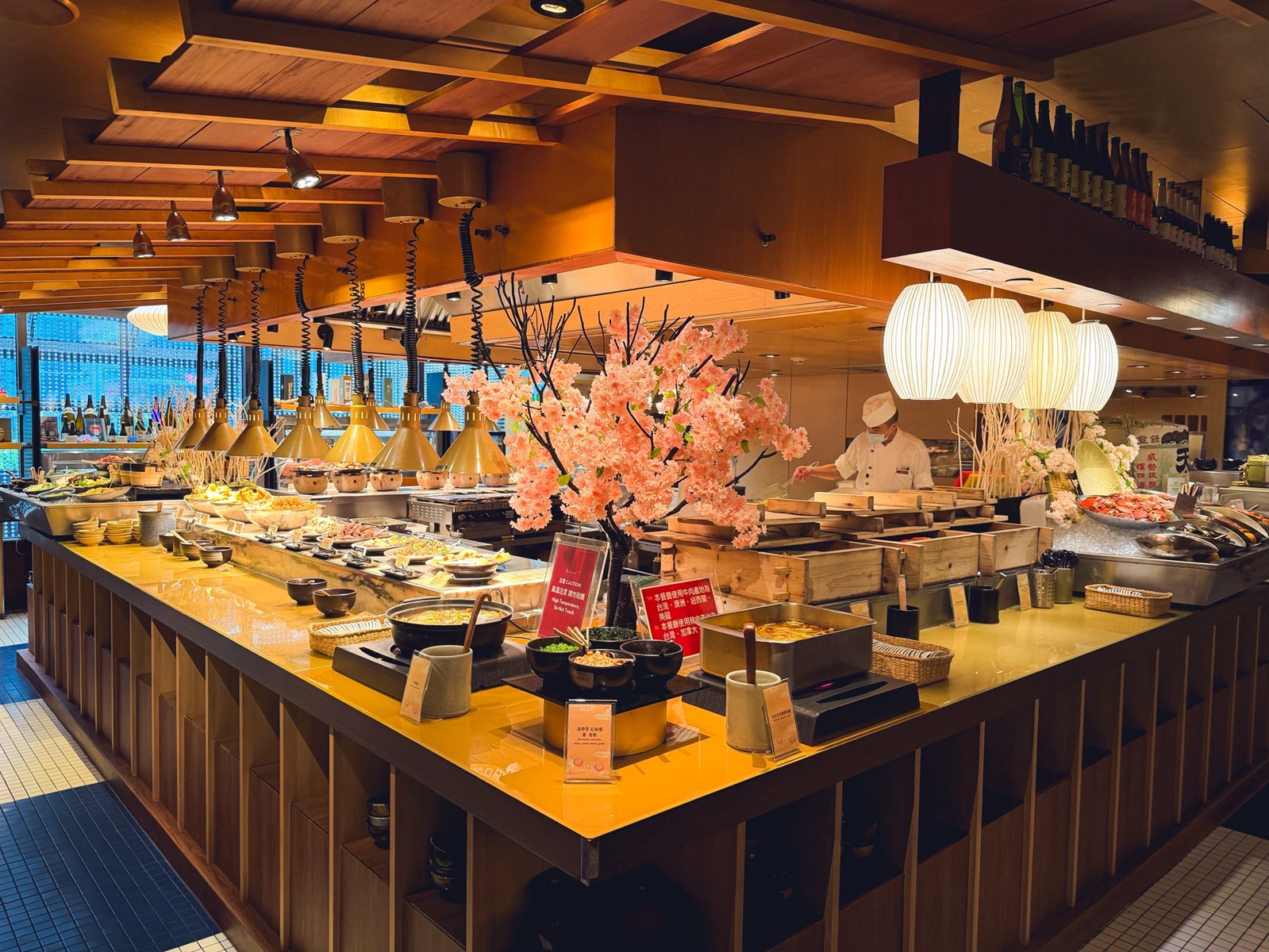一半人沒吃過！是日本料理自助餐店家，低消1580選擇超多，百樣餐點是主打
