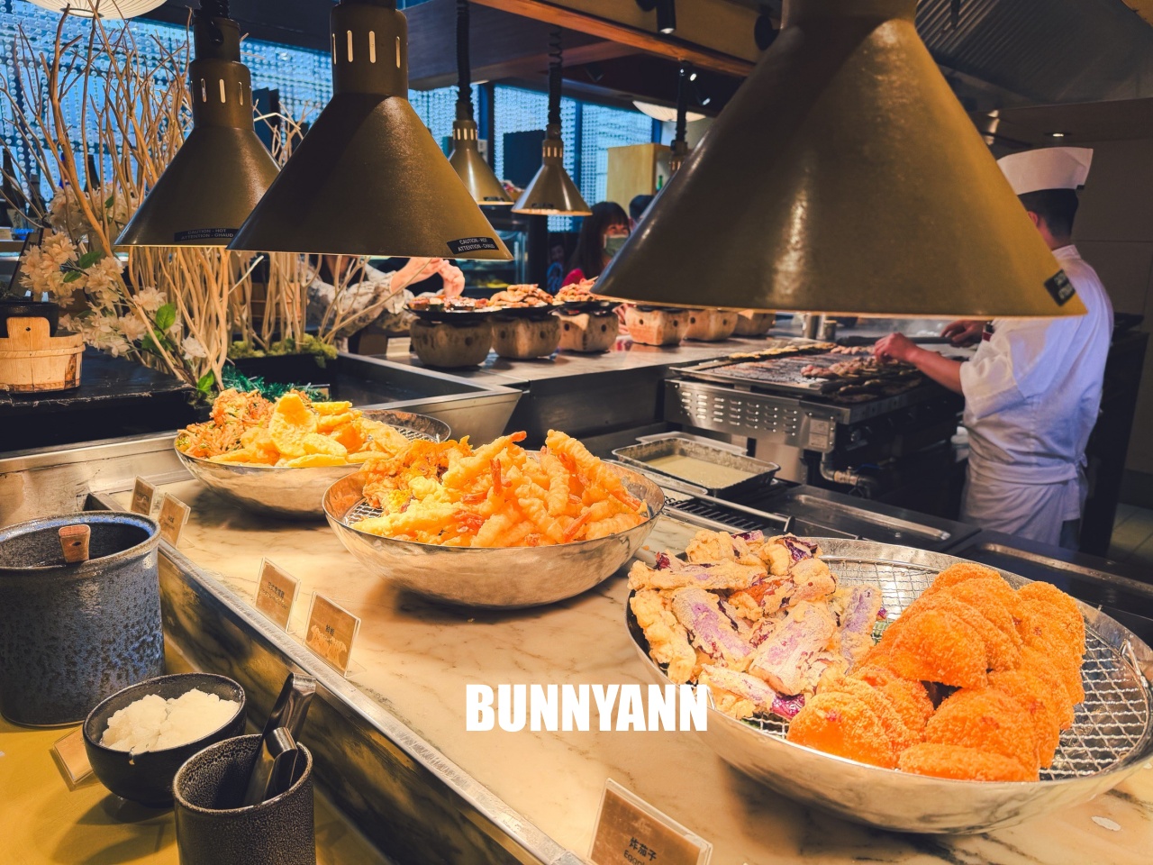 一半人沒吃過！是日本料理自助餐店家，低消1580選擇超多，百樣餐點是主打