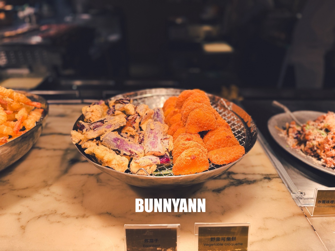 一半人沒吃過！是日本料理自助餐店家，低消1580選擇超多，百樣餐點是主打
