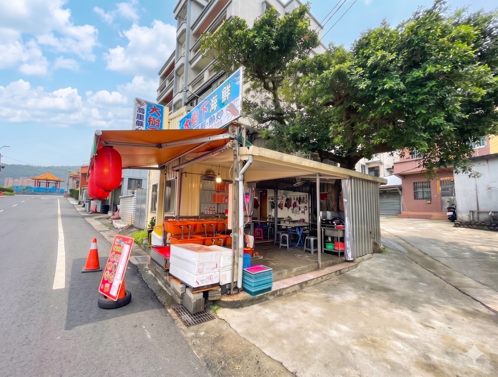 萬里【大樹下活海鮮】谷歌4.8顆星的評價很高的海鮮餐廳
