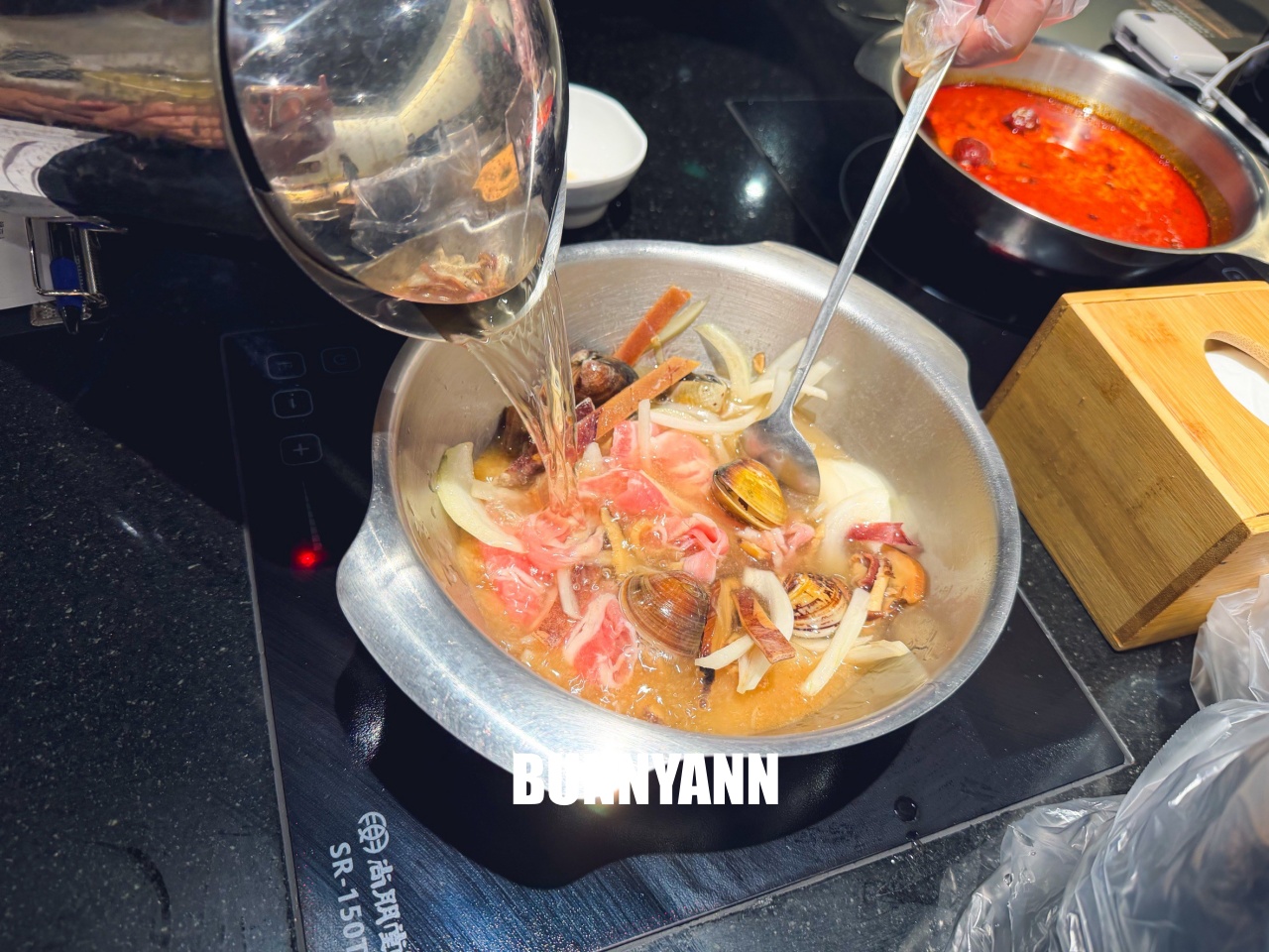 還很多人沒吃過！是鍋物吃到飽店家，最低消費399吃超飽，近百種食材是招牌主打