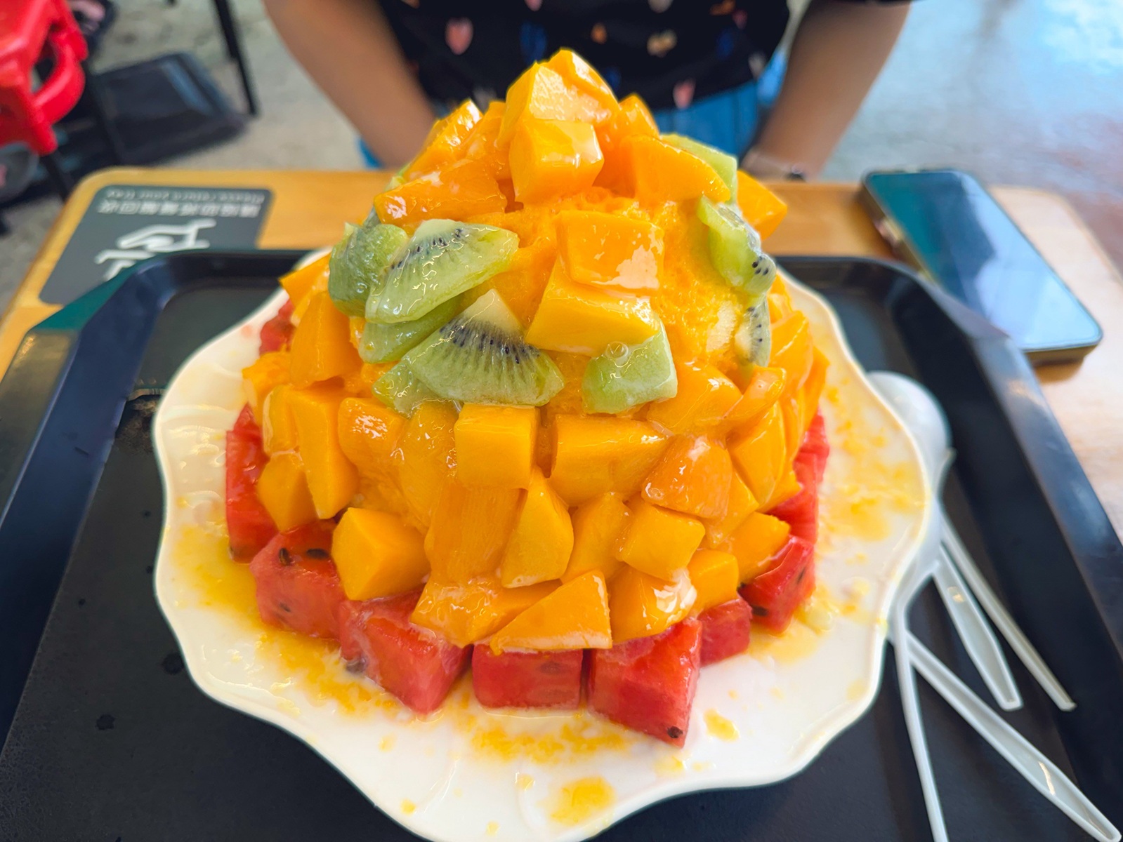 竹南祥賀芒果牛奶冰