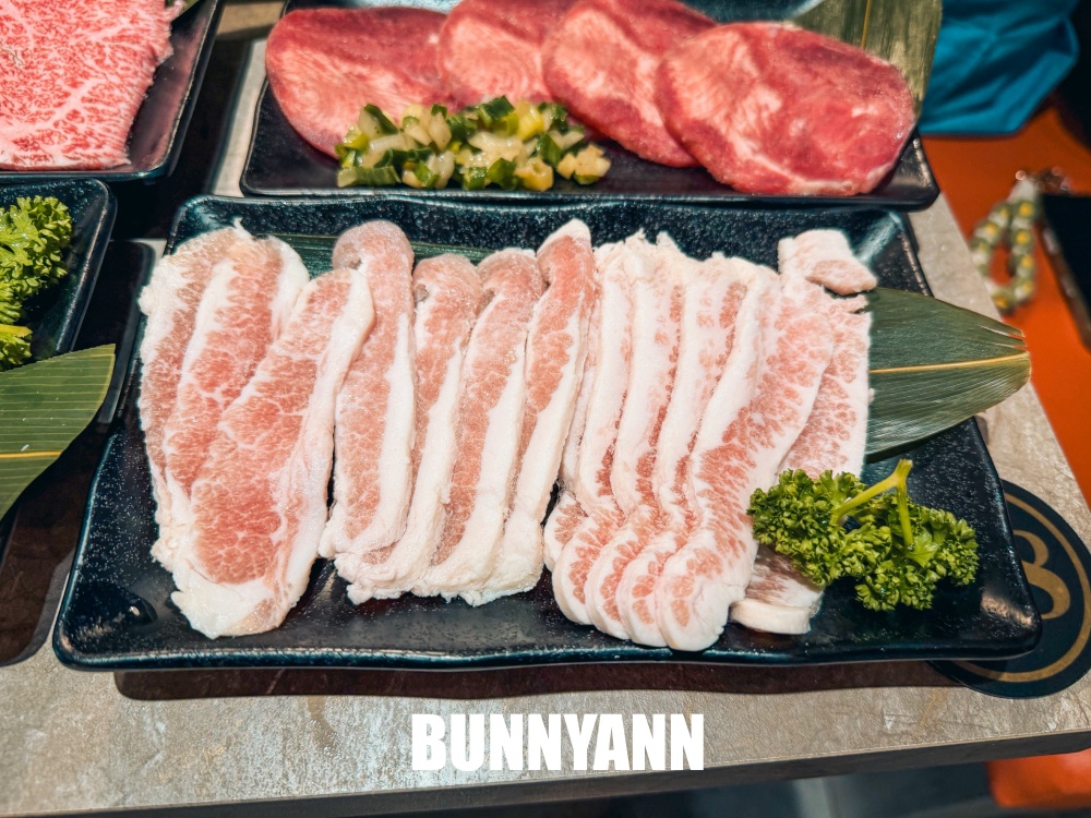 桃園最強燒肉吃到飽！三柒燒肉專門店桃園中華店，CP值超高頂級日本和牛、豐富自助吧隨你吃！