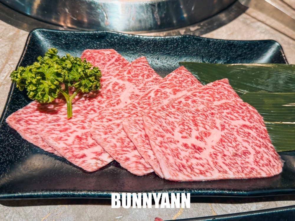桃園最強燒肉吃到飽！三柒燒肉專門店桃園中華店，CP值超高頂級日本和牛、豐富自助吧隨你吃！
