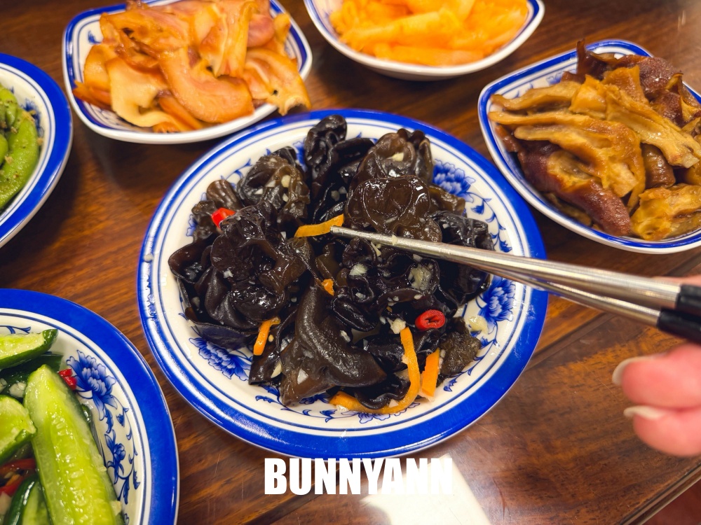 很多人不知道,古風庭園吃牛肉麵,免費豆花吃到飽更是招牌主打 很多人不知道,古風庭園吃牛肉麵,免費豆花吃到飽更是招牌主打