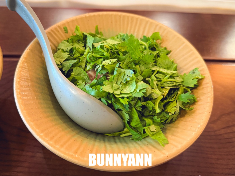 台北中山美食【大隊長老火鍋】最強重慶火鍋，神級九宮格戰盤必吃！