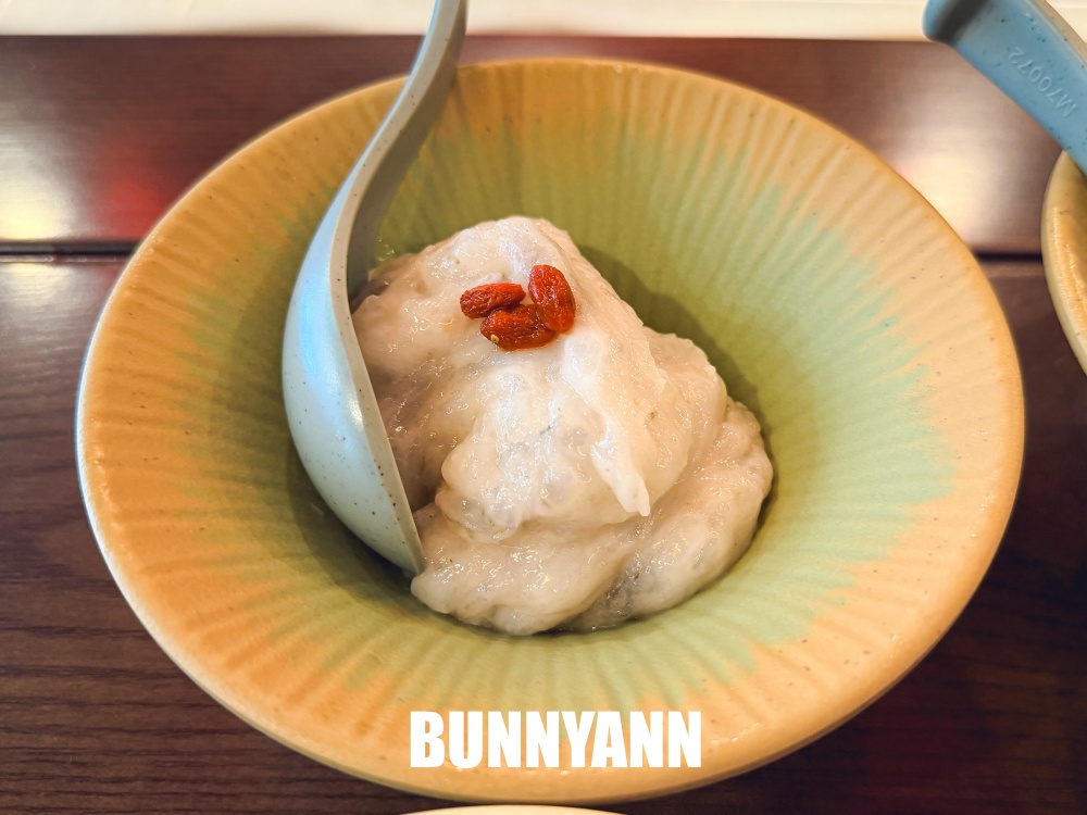 台北中山美食【大隊長老火鍋】最強重慶火鍋，神級九宮格戰盤必吃！