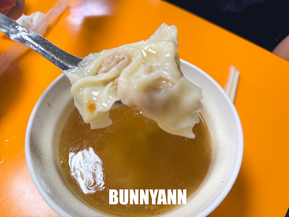 誰說要排很久,三代傳承切仔麵隱藏麵店,激推乾麵與白斬雞,十五分鐘就入座 誰說要排很久,三代傳承切仔麵隱藏麵店,激推乾麵與白斬雞,十五分鐘就入座