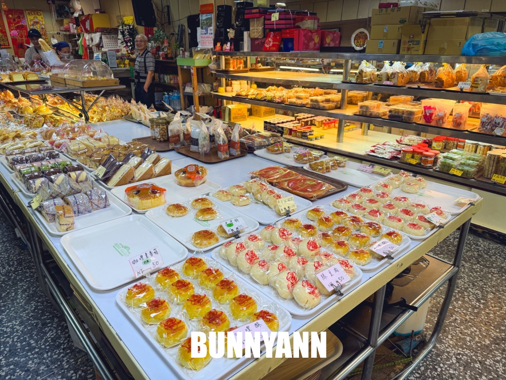 這家麵包店很多人不知道，25元三明治有夠好吃，紅豆麵包也是招牌主打