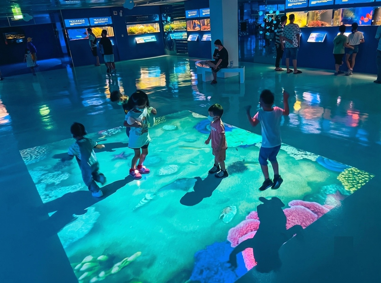屏東長治水族館