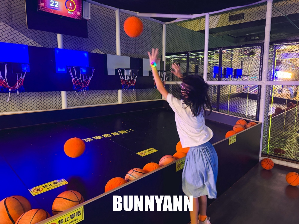 全家放電首選!空氣島光境館室內樂園,必玩發光跳動格子,大人小孩都愛玩 全家放電首選!空氣島光境館室內樂園,必玩發光跳動格子,大人小孩都愛玩