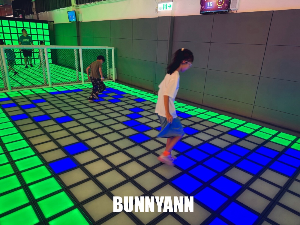 全家放電首選!空氣島光境館室內樂園,必玩發光跳動格子,大人小孩都愛玩 全家放電首選!空氣島光境館室內樂園,必玩發光跳動格子,大人小孩都愛玩
