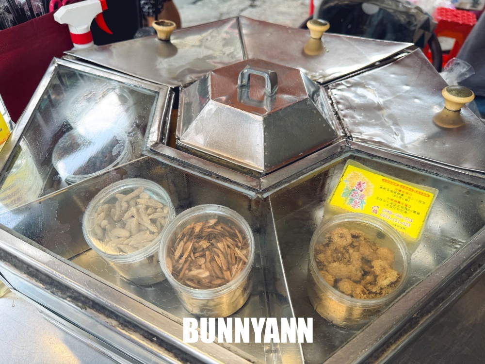 一生專賣這一味！七十年老店五味菊花茶，在地人私房推薦，生意超好必喝
